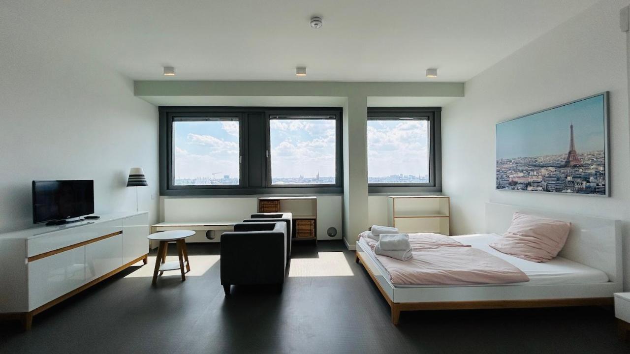 Skyview Studio At Kreuzberg-mitte